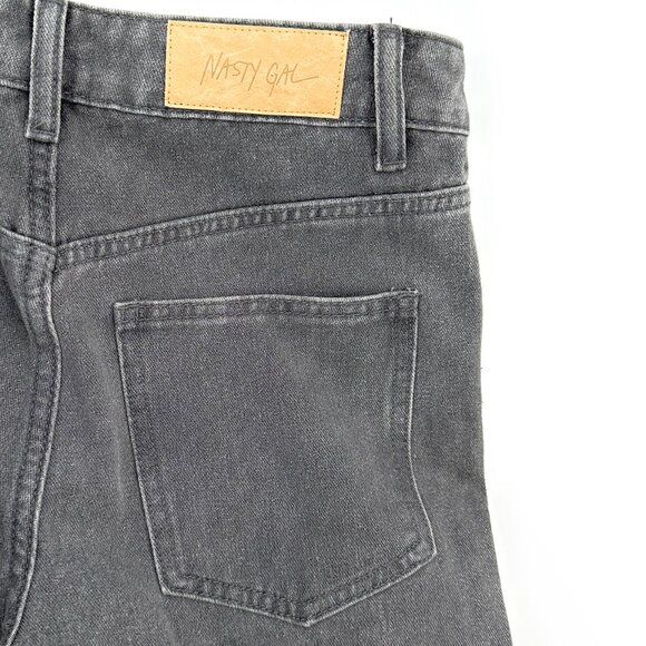NWT Nasty Gal Washed Black / Gray Feather Hem Straight Leg Jeans sz 8 - Picture 5 of 12